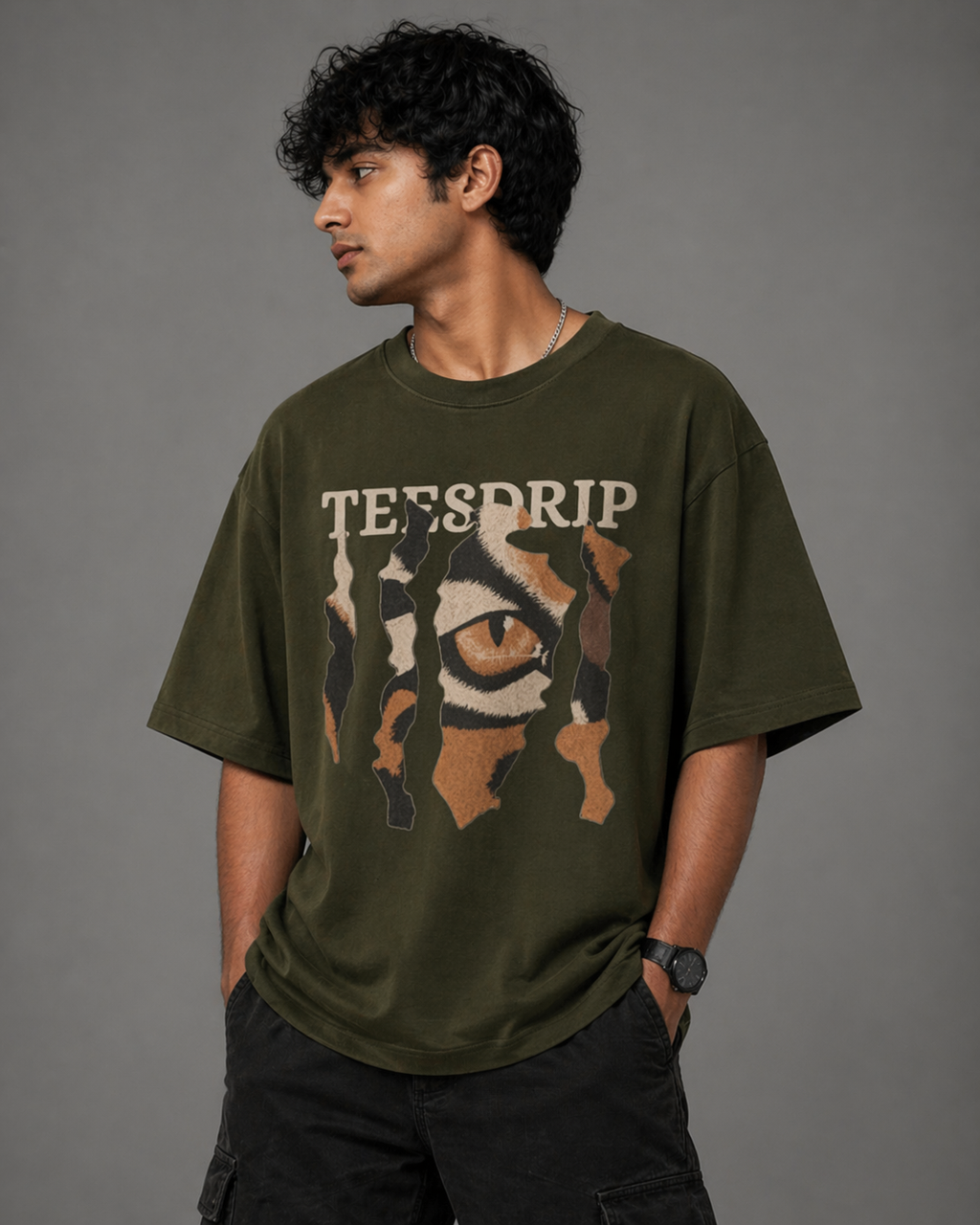 Teesdrip Tiger Claw Oversized Tee