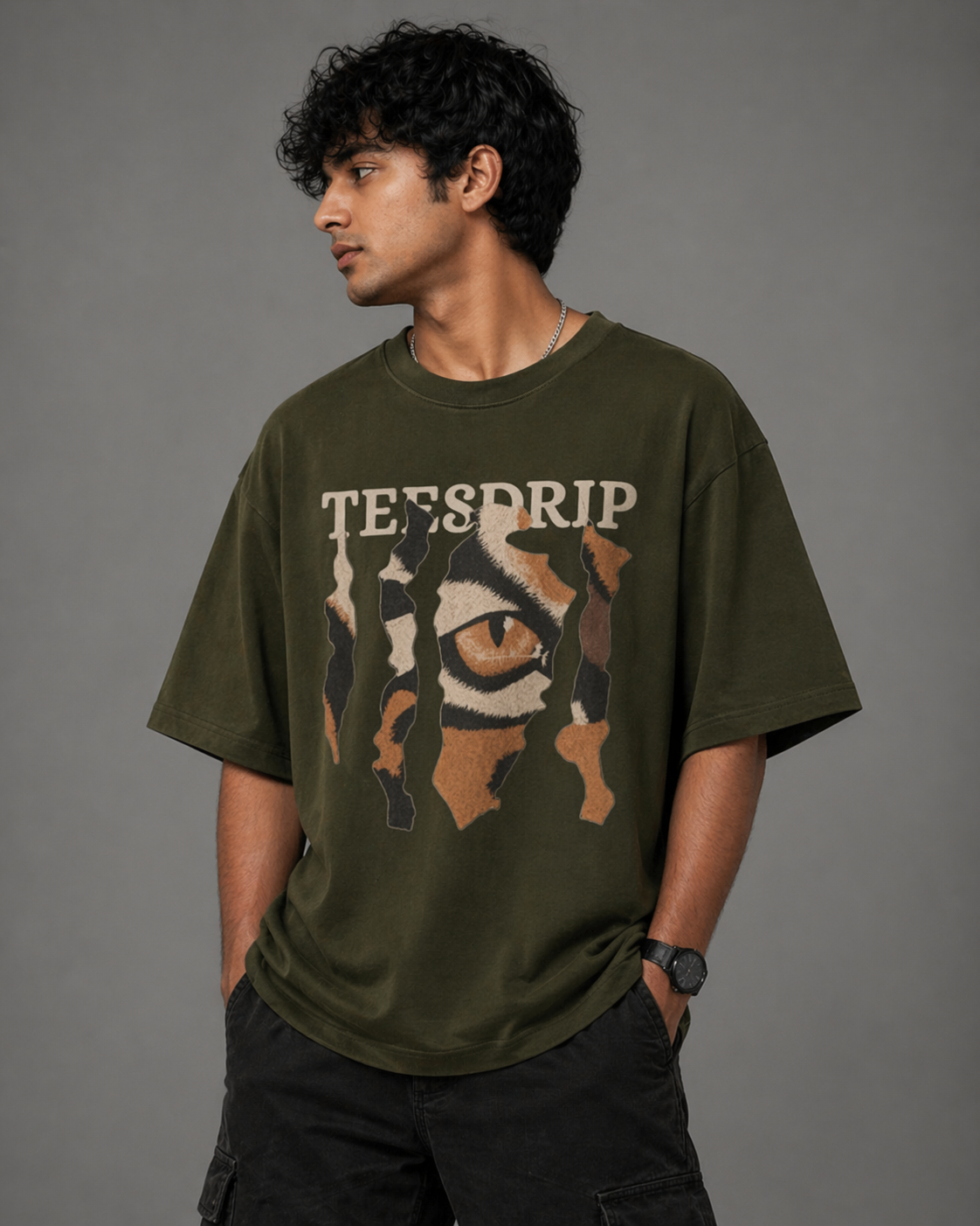 Teesdrip Tiger Claw Oversized Tee